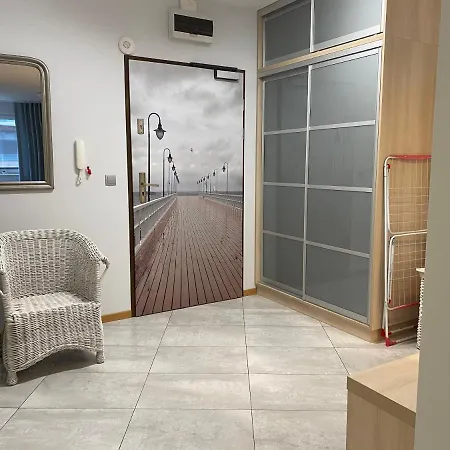 アパート W Pucku