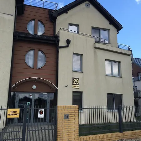 アパート W Pucku プツク